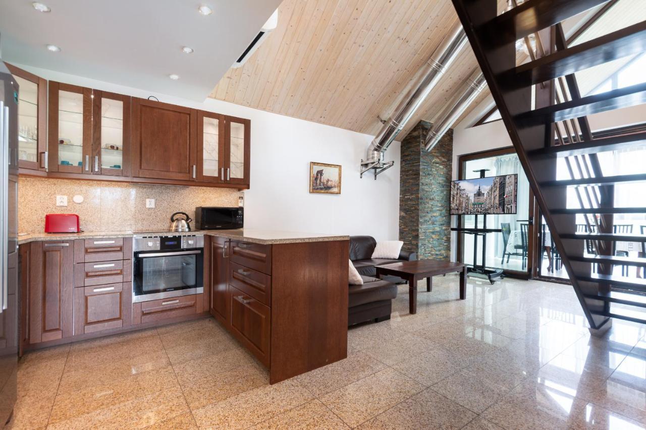 Rezydencja Wind Rose - Luxury Aparthotel กดัญสก์ ภายนอก รูปภาพ
