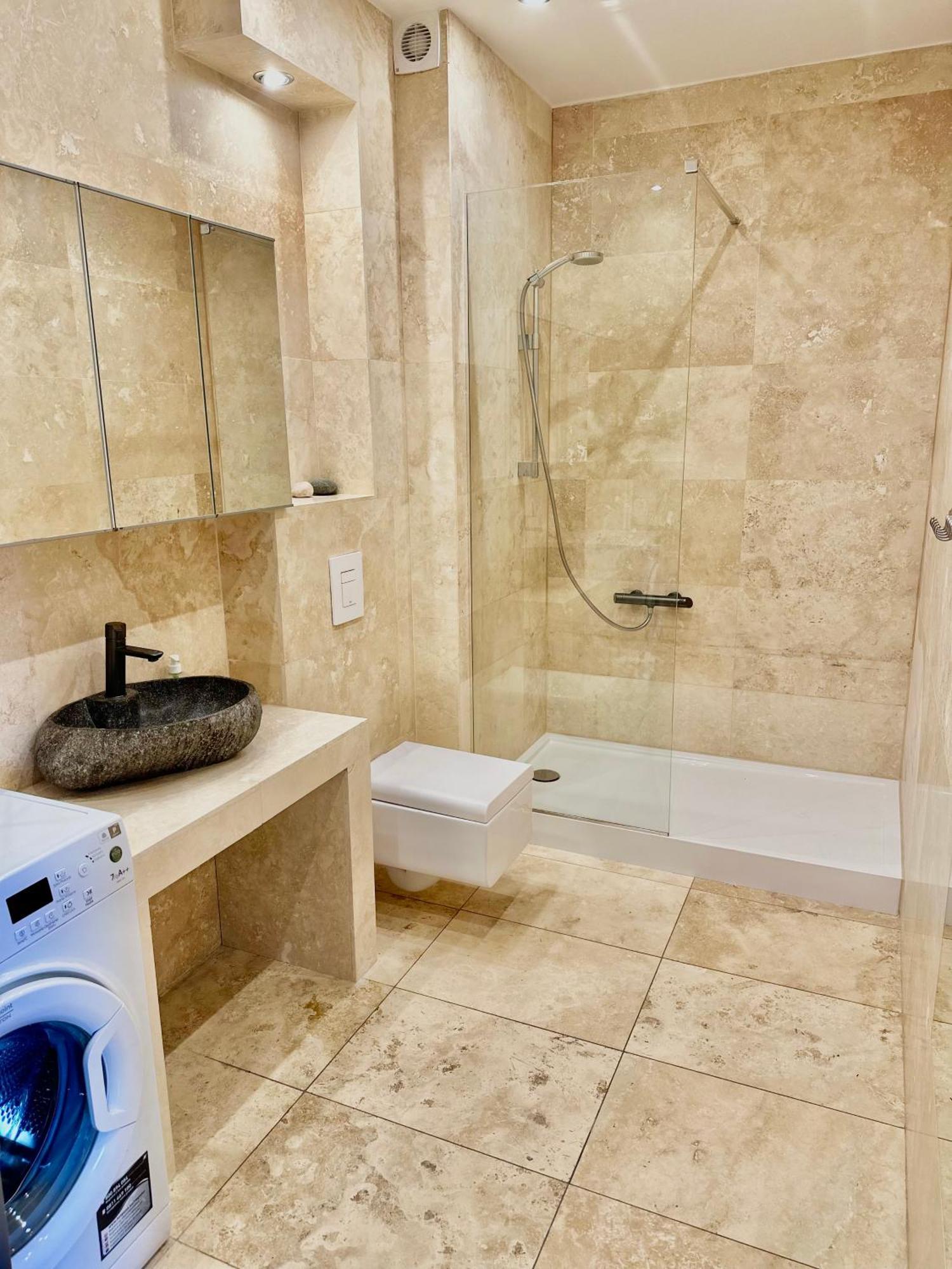 Rezydencja Wind Rose - Luxury Aparthotel กดัญสก์ ภายนอก รูปภาพ